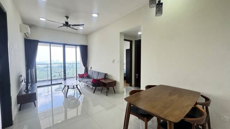 Kondominium untuk Disewa di Amberside @ Country Garden Danga Bay - Sakura Tok - Living Room - PropertyGuru.com.my