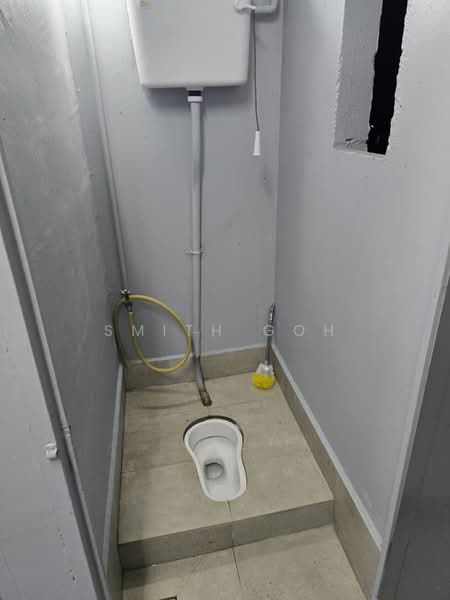 Rumah Flat untuk Dijual di Taman Cempaka - Smith Goh - Bathroom - PropertyGuru.com.my