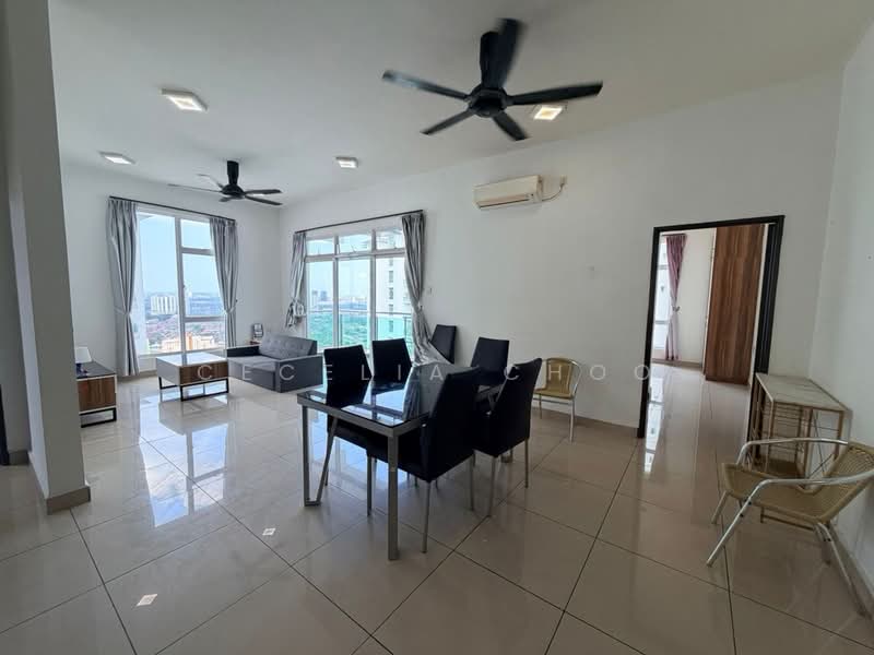 Kondominium untuk Disewa di M Condominium @ Larkin - Cecelia Choo - Living Room - PropertyGuru.com.my