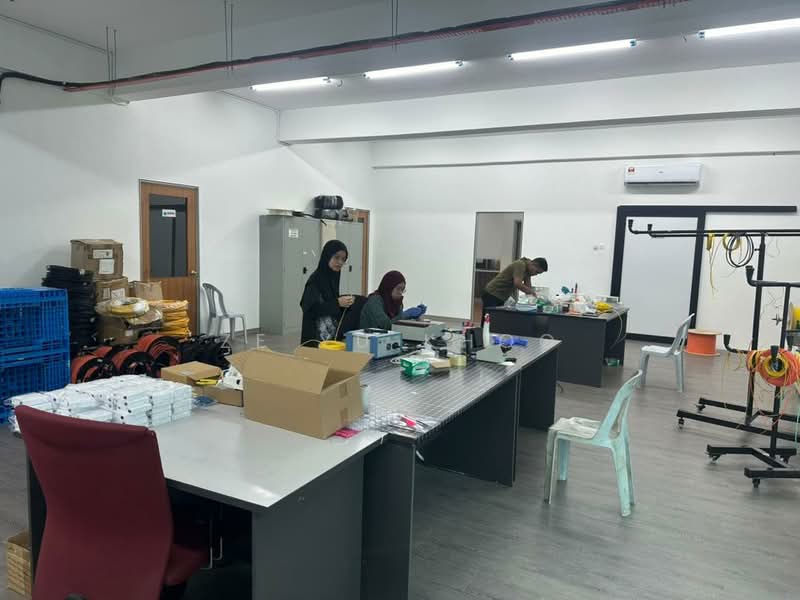 Commercial Semi-D for Rent in Taman Sungai Kapar Indah (Kapar) - Ze Yu Khoo - Interior - PropertyGuru.com.my