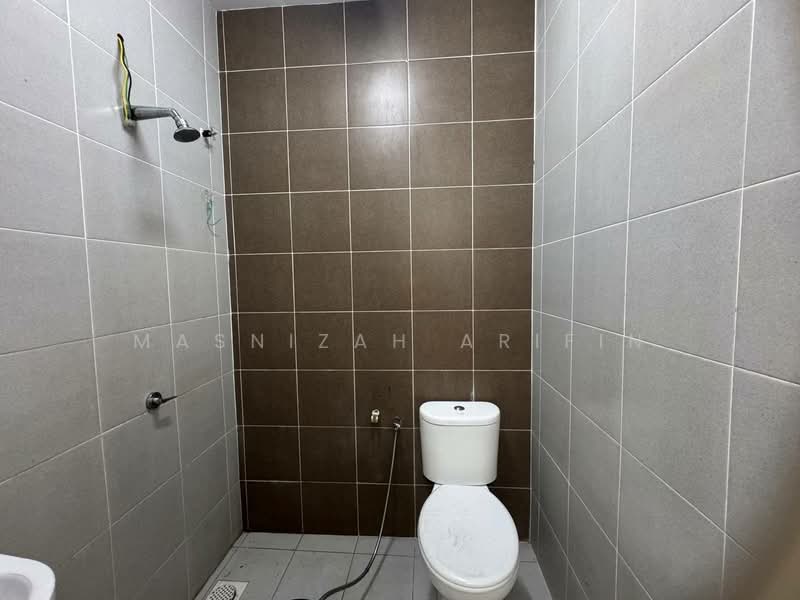 Townhouse for Sale in Semenyih (Selangor) - Masnizah Arifin - Bathroom - PropertyGuru.com.my