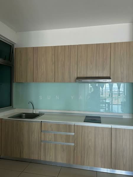 Service Residence for Rent at Meridin Bayvue Serviced Apartment - Sun Yap - Kitchen - PropertyGuru.com.my