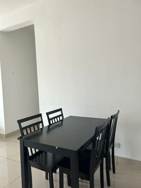 Service Residence for Rent at Meridin Bayvue Serviced Apartment - Sun Yap - Dining Room - PropertyGuru.com.my