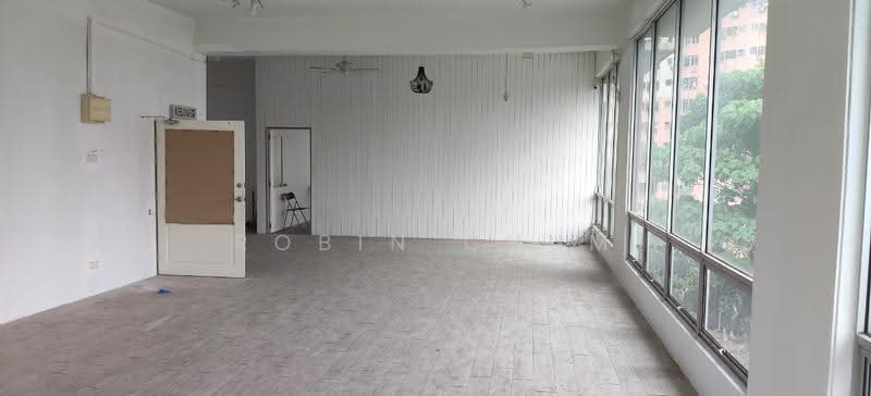Shop / Office for Rent in Taman Bukit Serdang (Seri Kembangan) - Robin Chum - Interior - PropertyGuru.com.my