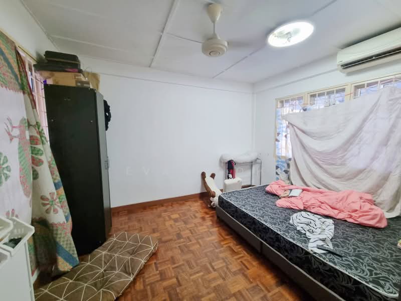 Rumah Teres untuk Dijual di Bandar Kinrara Seksyen 1 (Bandar Kinrara) - Evan Goh - Bedroom - PropertyGuru.com.my