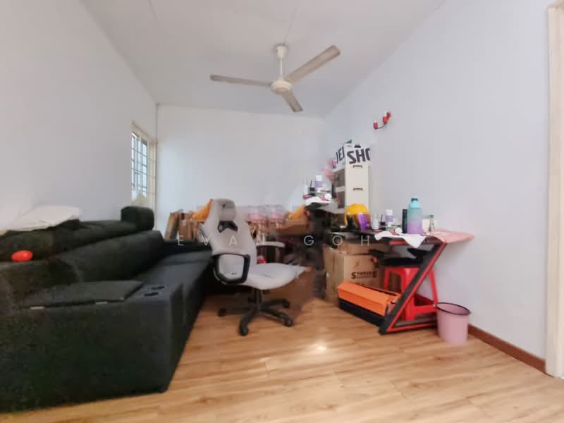 Rumah Teres untuk Dijual di Bandar Kinrara Seksyen 1 (Bandar Kinrara) - Evan Goh - Living Room - PropertyGuru.com.my