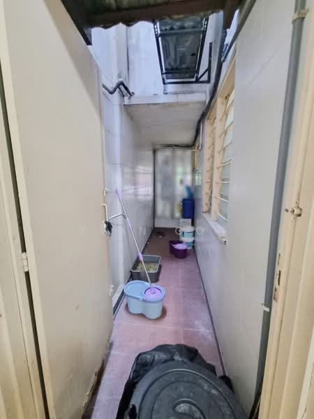 Rumah Teres untuk Dijual di Bandar Kinrara Seksyen 1 (Bandar Kinrara) - Evan Goh - Corridor - PropertyGuru.com.my