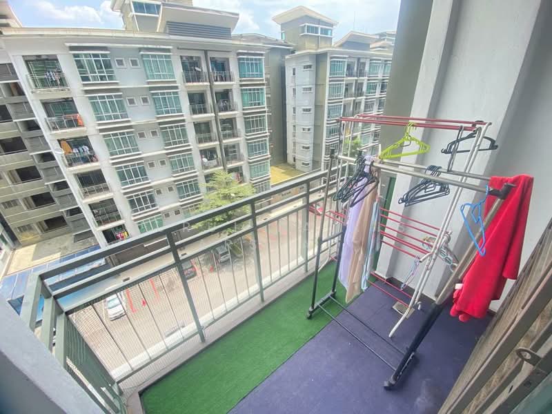 Pangsapuri untuk Dijual di Pangsapuri Damai - Nurul Balkis Arshad - Balcony - PropertyGuru.com.my