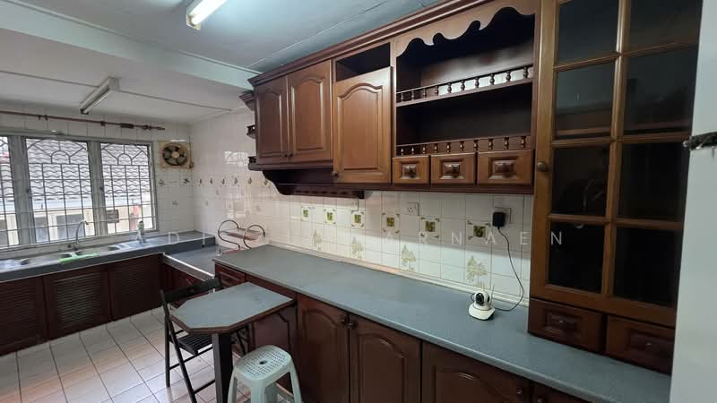 Rumah Teres 2 Tingkat untuk Disewa di Subang Jaya (Selangor) - Adi Zulkarnaen - Kitchen - PropertyGuru.com.my