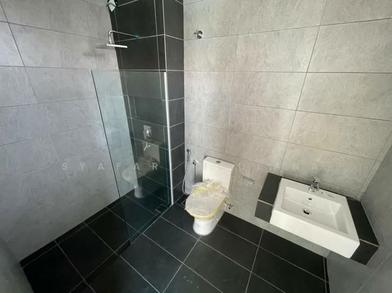 2-storey Terraced House for Sale in Alam Impian (Shah Alam) - Syafari Maulana - Bathroom - PropertyGuru.com.my
