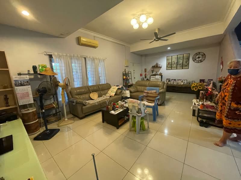 Rumah Teres 2 Tingkat untuk Dijual di Bandar Damai Perdana (Cheras) - Joly Liew - Living Room - PropertyGuru.com.my