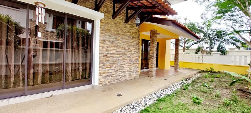 Rumah Banglo untuk Disewa di Aman Suria (Petaling Jaya) - Christine Lim - Outdoor terrace - PropertyGuru.com.my