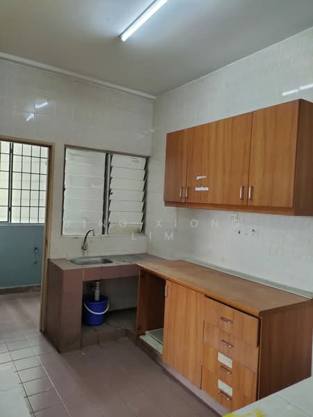 Condominium for Rent at Desaria Villa - Jing Xiong Lim - Kitchen - PropertyGuru.com.my
