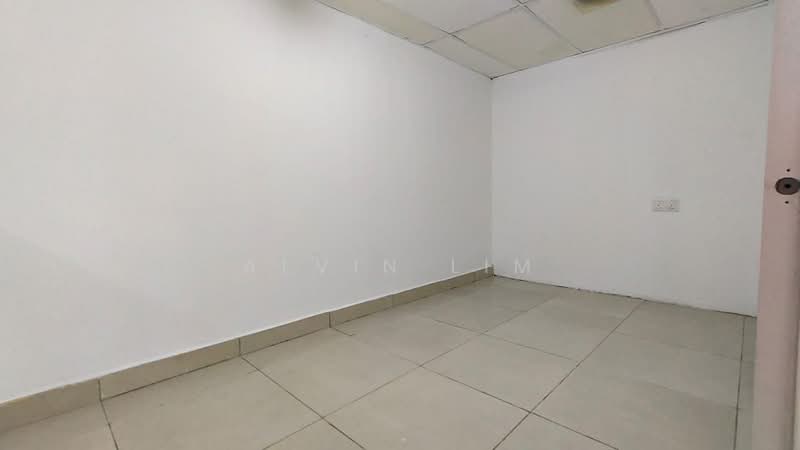 Office for Sale in Bandar Bukit Tinggi (Klang) - Alvin Lim - Interior - PropertyGuru.com.my