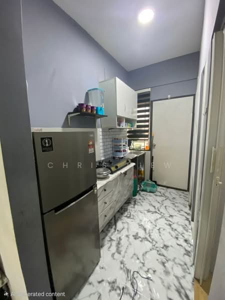 2-storey Terraced House for Sale in Taman Daiman Jaya (Kota Tinggi) - Chris Liew - Kitchen - PropertyGuru.com.my