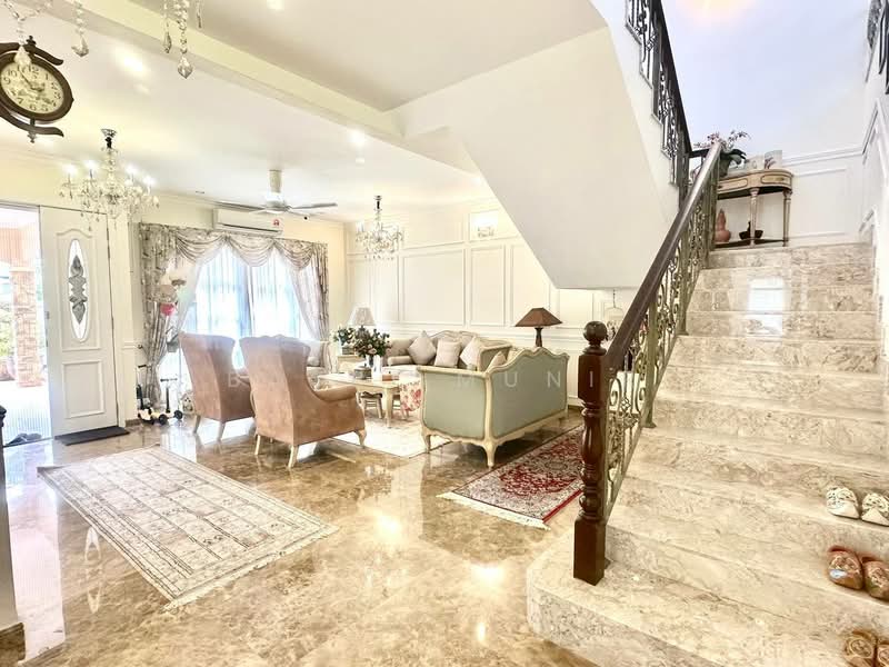 Rumah Berkembar untuk Dijual di Ukay Perdana (Ulu Kelang) - Basri Munir - Living Room - PropertyGuru.com.my