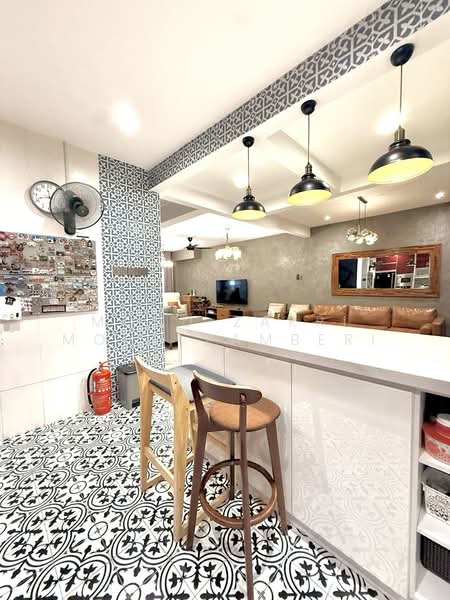 2-storey Terraced House for Sale in Taman TTDI Jaya (Shah Alam) - Mohd Zakri Mohd Zamberi - Living Room - PropertyGuru.com.my