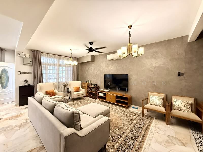 2-storey Terraced House for Sale in Taman TTDI Jaya (Shah Alam) - Mohd Zakri Mohd Zamberi - Living Room - PropertyGuru.com.my