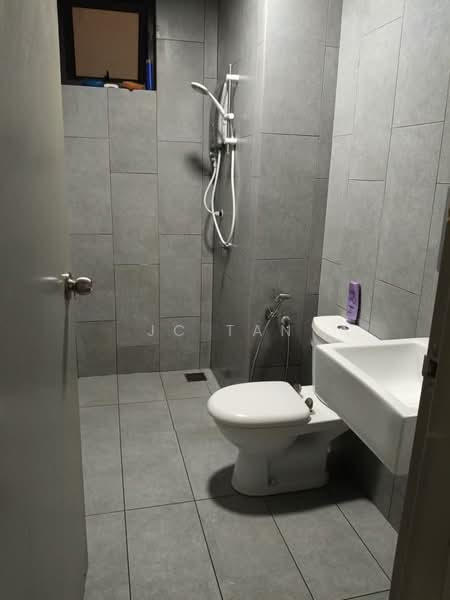 Servis Apartment untuk Disewa di M Vertica - JC Tan - Bathroom - PropertyGuru.com.my