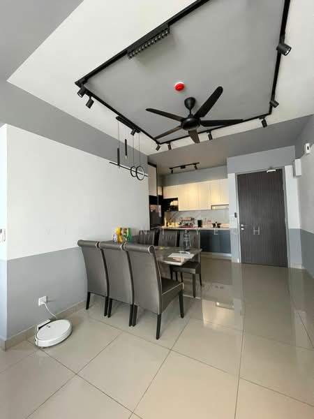 Service Residence for Sale at M Vertica - Vincent Yeoh - Dining Room - PropertyGuru.com.my