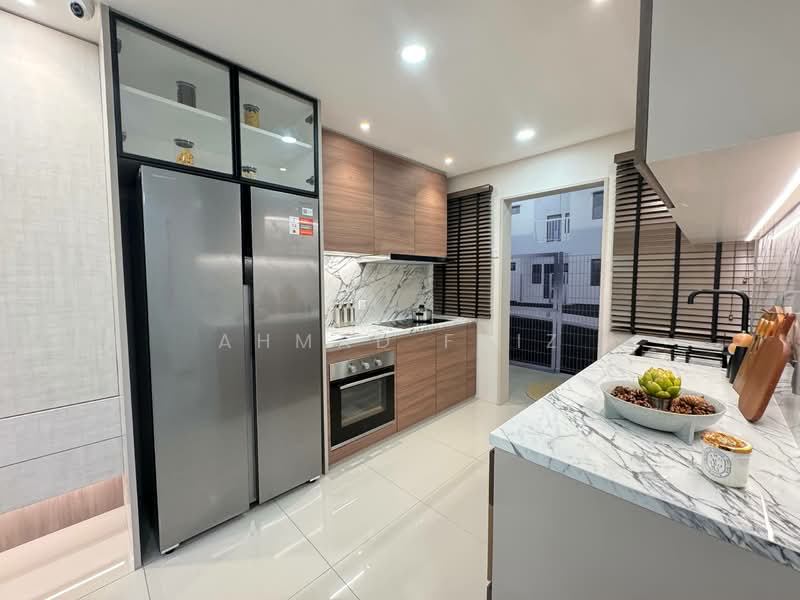 Townhouse for Sale in Dengkil (Selangor) - Ahmad Faiz - Kitchen - PropertyGuru.com.my