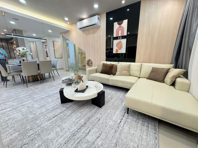 Townhouse for Sale in Dengkil (Selangor) - Ahmad Faiz - Living Room - PropertyGuru.com.my