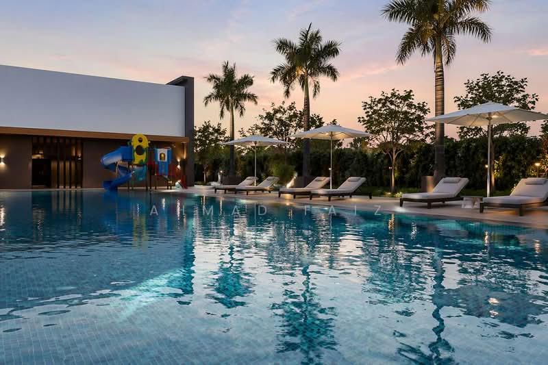 Townhouse for Sale in Dengkil (Selangor) - Ahmad Faiz - Exterior - PropertyGuru.com.my