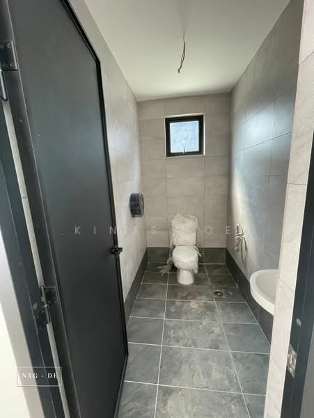 Factory for Rent in Jenjarom (Selangor) - Kings Soe - Bathroom - PropertyGuru.com.my