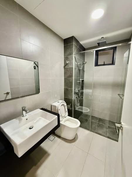 Servis Apartment untuk Disewa di Sunway Belfield - Syakir Adman - Bathroom - PropertyGuru.com.my