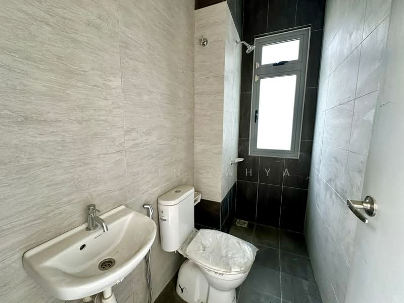 Rumah Banglo untuk Dijual di Puchong (Selangor) - Banin Yahya - Bathroom - PropertyGuru.com.my