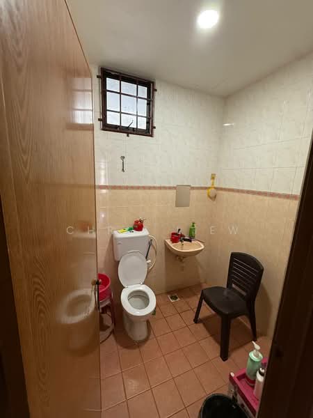 Rumah Teres 2 Tingkat untuk Dijual di Taman Skudai Baru (Skudai) - Chris Liew - Bathroom - PropertyGuru.com.my
