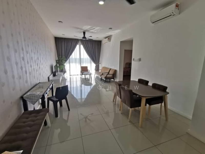 Condominium for Sale at The WaterEdge (Pinggiran Air) - Tom Chiew - Living Room - PropertyGuru.com.my