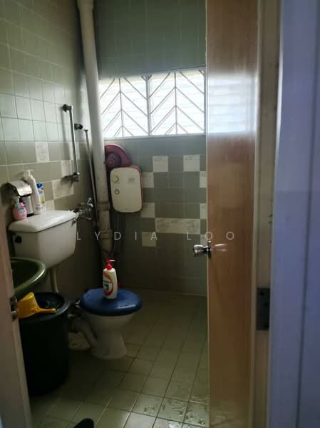 Bungalow for Sale in Taman Uda Jaya (Ampang) - Lydia Loo - Bathroom - PropertyGuru.com.my