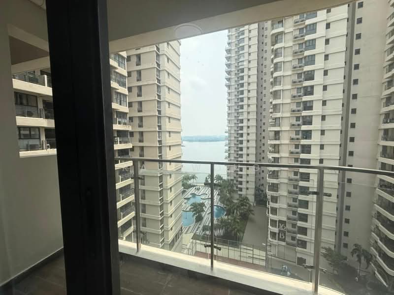 Condominium for Rent at Kings Bay @ Country Garden Danga Bay - Ray Wong - Balcony - PropertyGuru.com.my