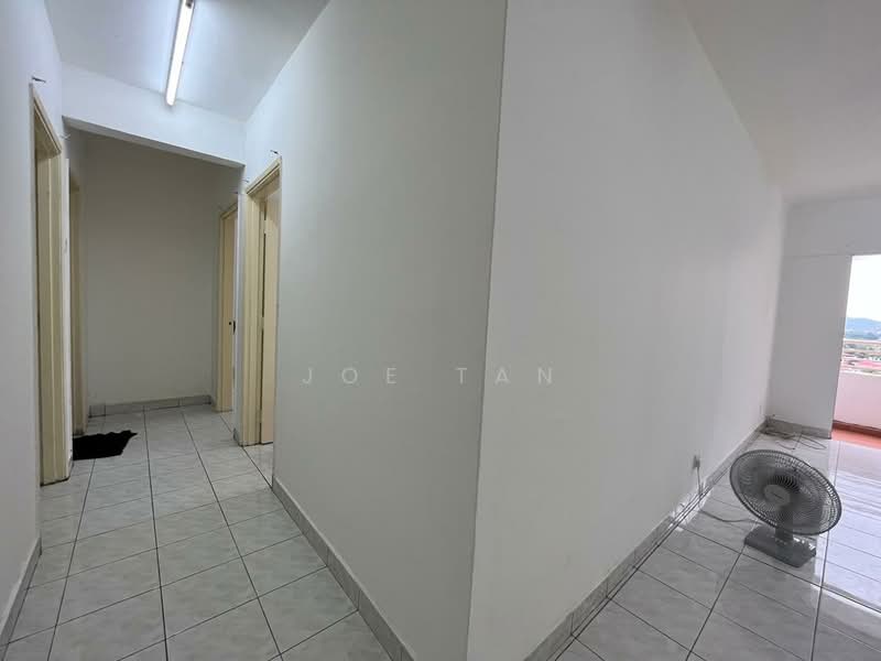 Condominium for Sale at Idaman Sutera - Joe Tan - Corridor - PropertyGuru.com.my