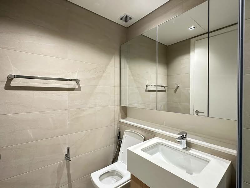 Servis Apartment untuk Disewa di TRX Residences - Weis Oon - Bathroom - PropertyGuru.com.my