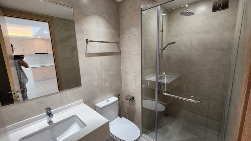 Apartment for Sale at R&F Princess Cove Phase 3-New Casa Suites - Kai Ni - Bathroom - PropertyGuru.com.my