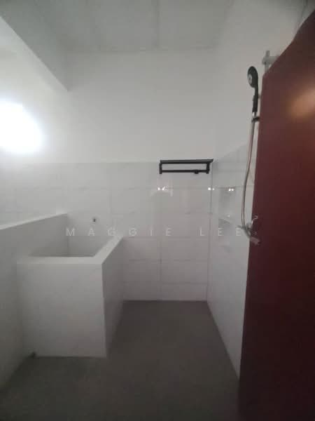1.5-storey Terraced House for Sale in Taman Kota Jaya (Kota Tinggi) - Maggie Lee - Bathroom - PropertyGuru.com.my