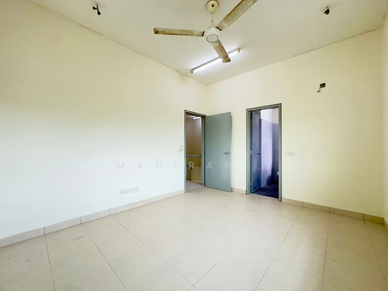 2-storey Terraced House for Sale in Nilai Impian (Nilai) - Mahirah . - Interior - PropertyGuru.com.my