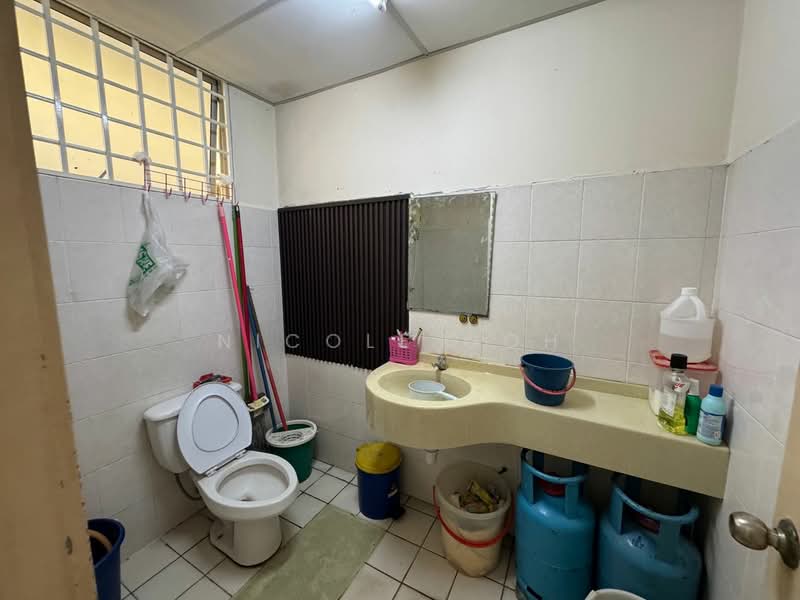 Condominium for Sale at Platinum Hill PV 3 - Nicole Goh - Bathroom - PropertyGuru.com.my