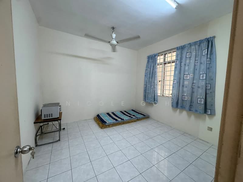 Condominium for Sale at Platinum Hill PV 3 - Nicole Goh - Bedroom - PropertyGuru.com.my