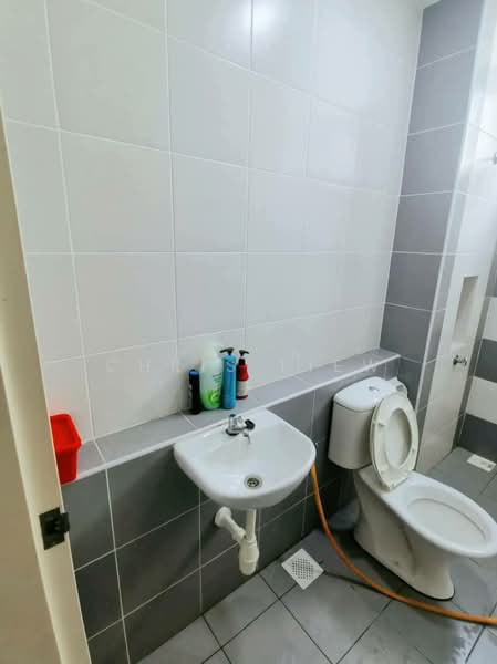 Apartment for Sale at Camellia Residence - Chris Liew - Bathroom - PropertyGuru.com.my