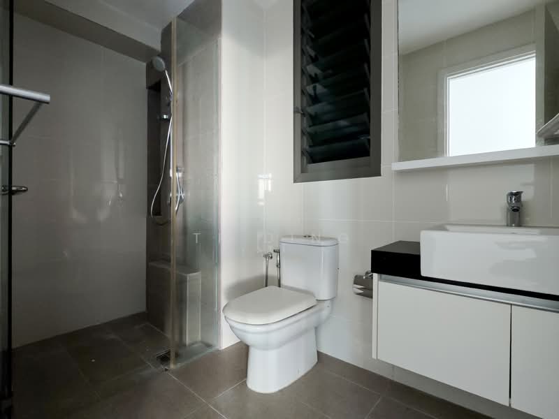 Condominium for Sale at Iskandar Residences - TK Ding - Bathroom - PropertyGuru.com.my