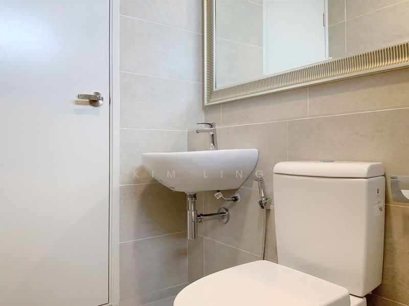 Service Residence for Rent at Setia City Residences - Kim Ling - Bathroom 2 - PropertyGuru.com.my