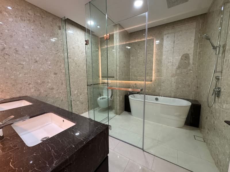 Servis Apartment untuk Dijual di Pavilion Damansara Heights - Yee Hui Sew - Bathroom - PropertyGuru.com.my