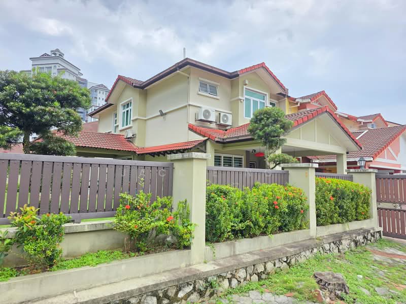 2-storey Terraced House for Sale in Ara Damansara (Petaling Jaya) - Jackie Ng - Exterior - PropertyGuru.com.my