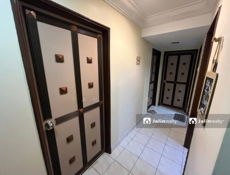 Condominium for Sale at Puncak Prima - Ian Chen - Entrance - PropertyGuru.com.my