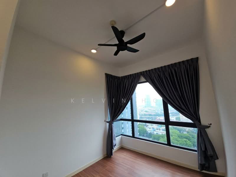 Kondominium untuk Disewa di Rumbia Residence - Kelvin Ho - View - PropertyGuru.com.my