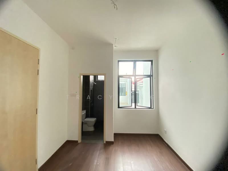 Cluster House for Sale in Taman Mount Austin (Tebrau) - Tracy Ong - Interior - PropertyGuru.com.my