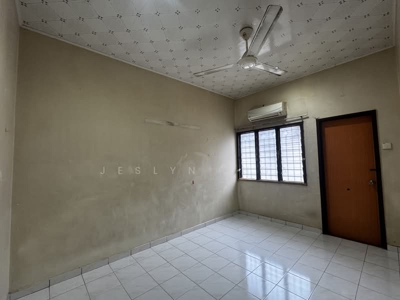 2-storey Terraced House for Sale in Usj 1 (Subang Jaya) - Jeslyn Chua - PropertyGuru.com.my